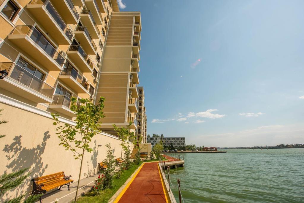 Midada Cazino Mamaia Apartamento Exterior foto
